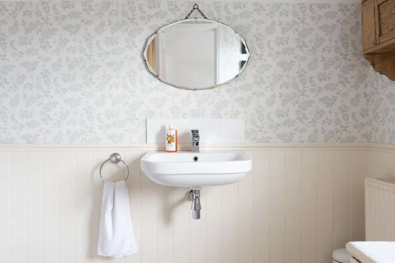 בלפסט Beersbridge Cottage Near Titanic Centre & Airport