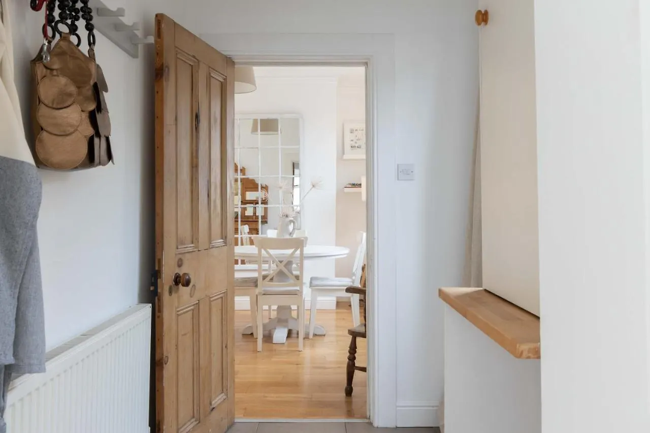 Beersbridge Cottage Near Titanic Centre & Airport Belfast Casa de Férias